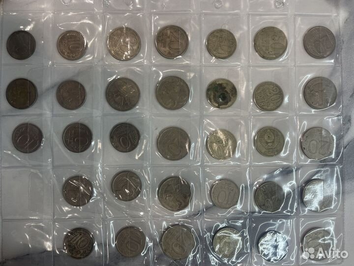 Коллекция монет и банкнот