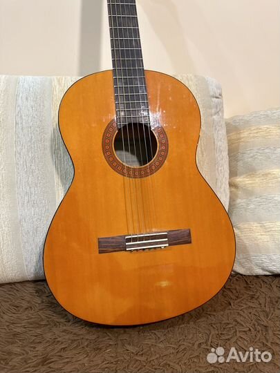 Гитара Yamaha C40