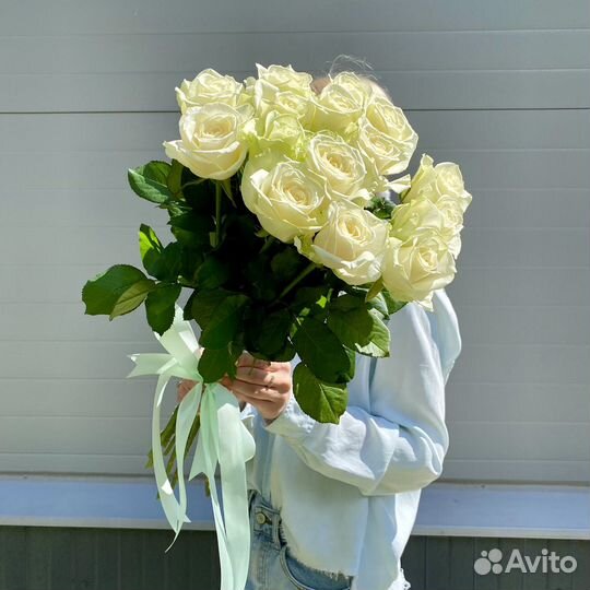 15 роз 50 см