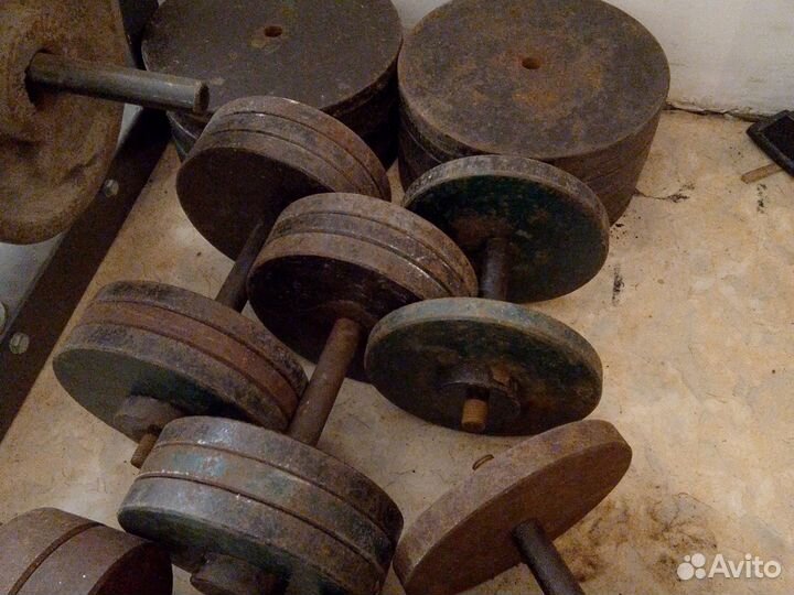 Гантели разные