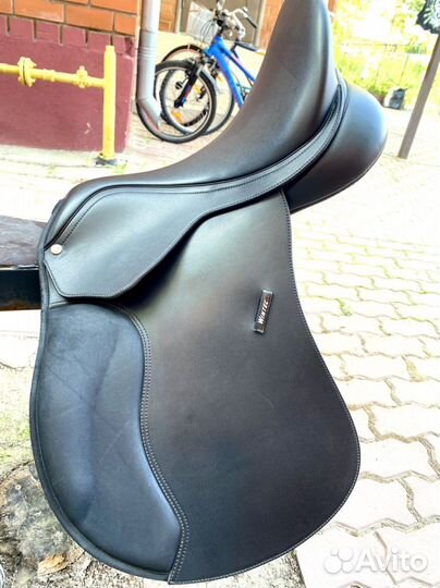 Седло Wintec 500 универсальное 17 размер