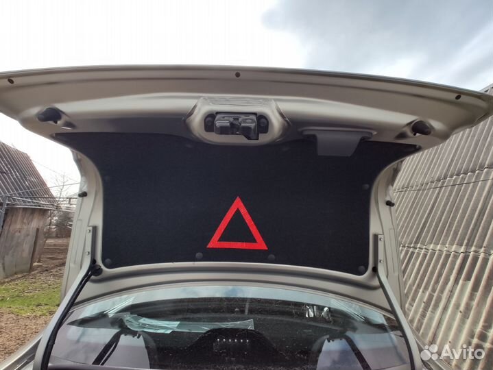 Обивка Крышки Багажника Ворсовая на лада