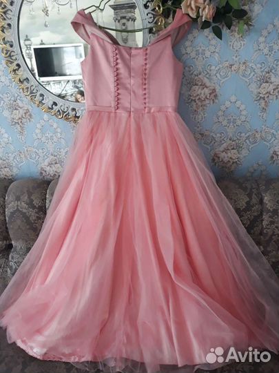 Вечернее платье на выпускной