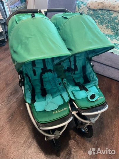 Коляска для двойни и погодок Bumbleride Indie Twin