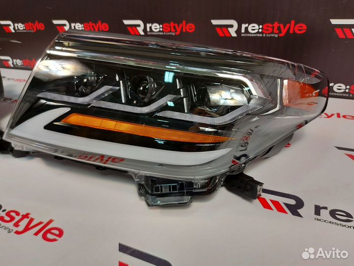 Фары Toyota Land Cruiser 200 2008-2015 N669