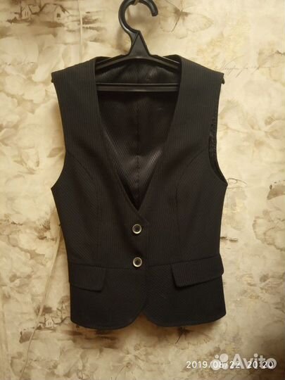 Жилет школьный для девочки