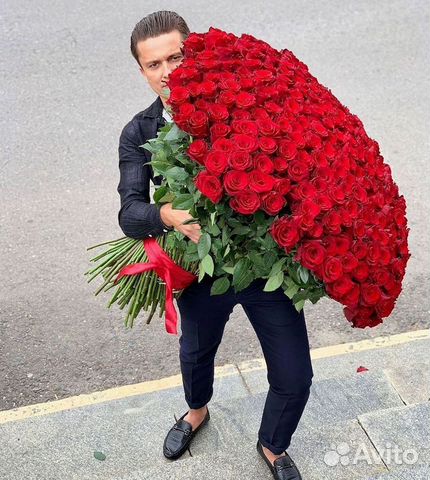 Букет роз 101 роза 51 роза