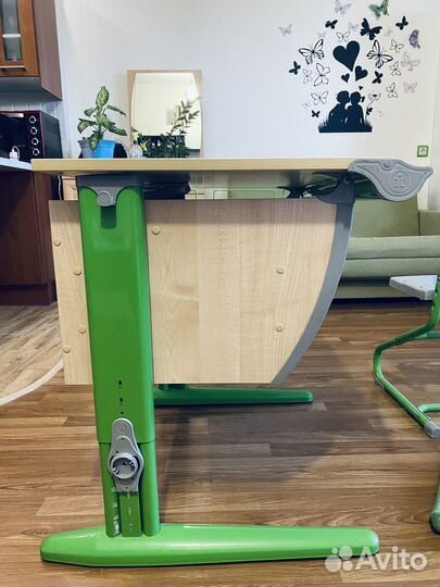 Растущая парта и стул деми б/у