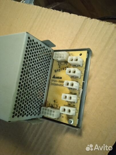 Блок питания Delta Electronics tdps-600AB 600 Wt