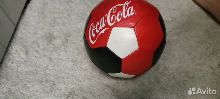 Футбольный мяч coca-cola