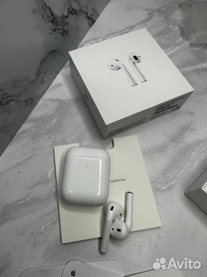 Airpods 2