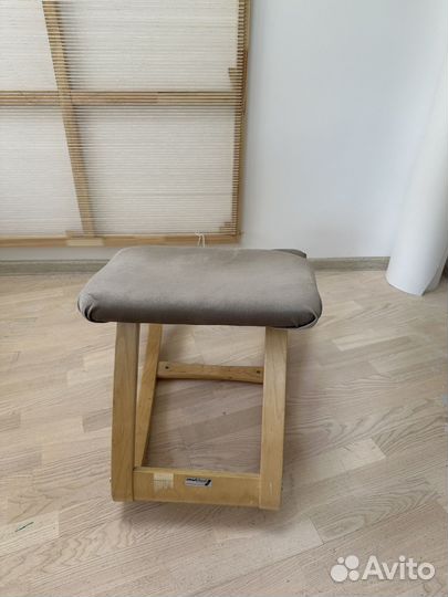 Коленный стул smartstool