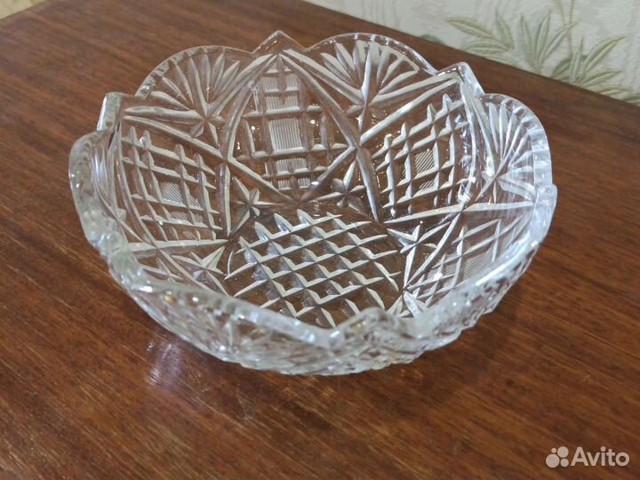Вазы хрустальные.ссср
