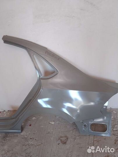 Volkswagen polo 5 задний левое крыло