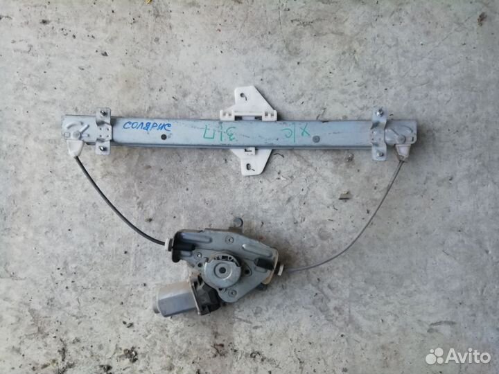 Стеклоподъемник задний правый Хундай Солярис