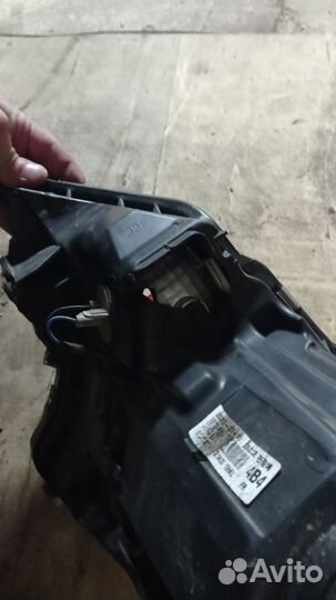 Комплект фар Mitsubishi Mitsubishi Outlender 3