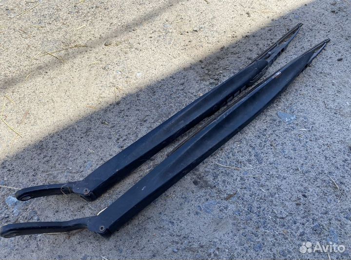 Поводок стеклоочистителя ваз 2110/2112