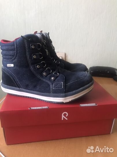 Демисезонные ботинки Reima