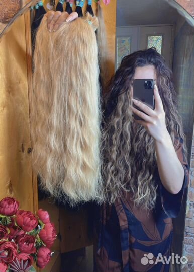 Волосы волнистые блонд 70 см
