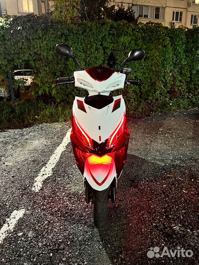 Скутер Vento Sity 49,9 - 150сс