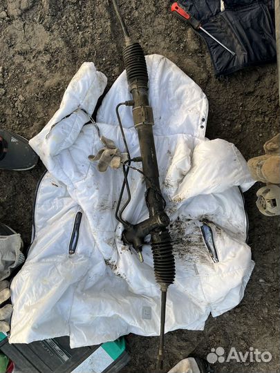 Рулевая рейка nissan блюберд силфи