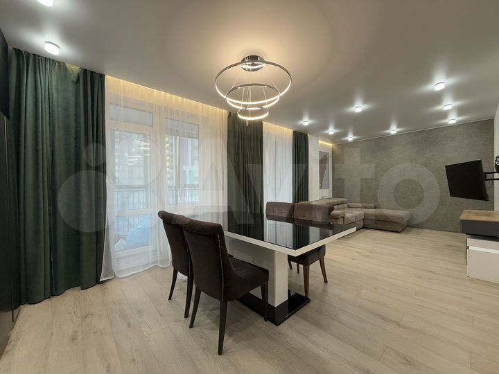 1-к. квартира, 70 м², 8/18 эт.