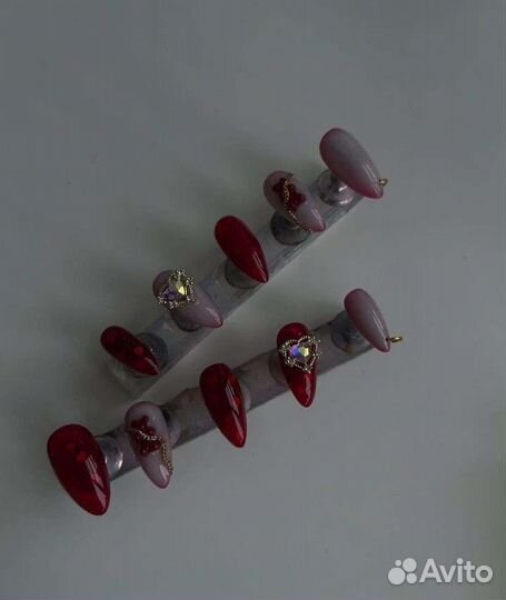 Накладные ногти на заказ