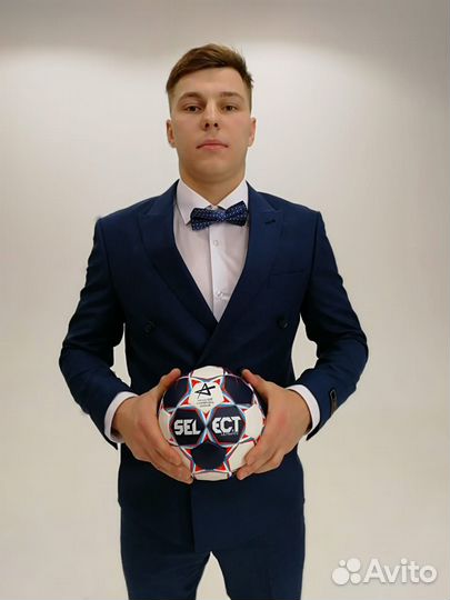 Спортивный тренер-преподаватель