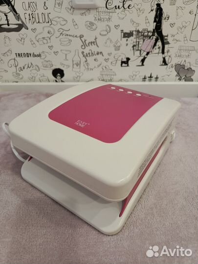 Лампа для ногтей