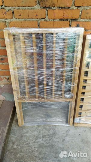 Детская кроватка с матрасом