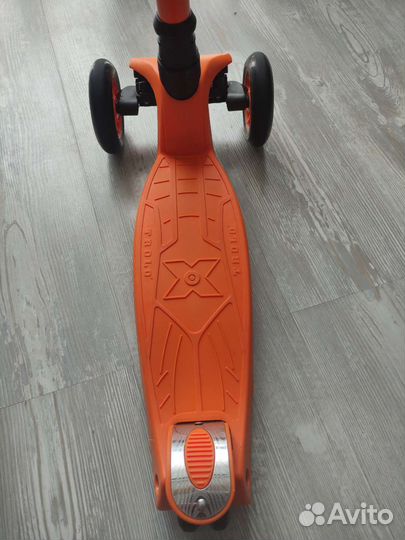 Самокат trolo maxi