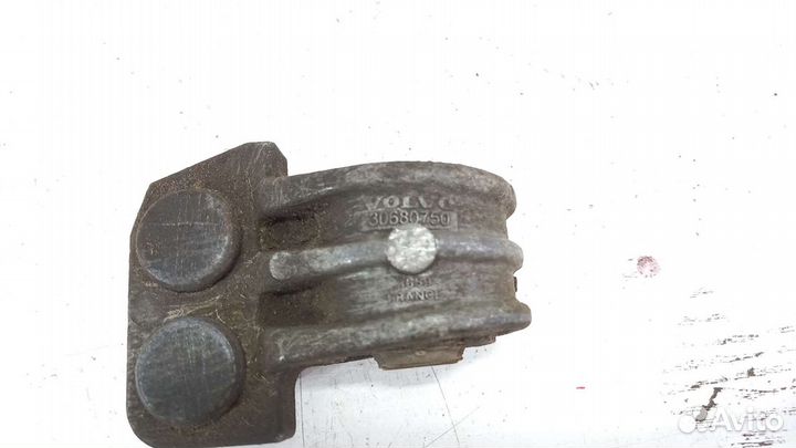 Опора АКПП Volvo XC90