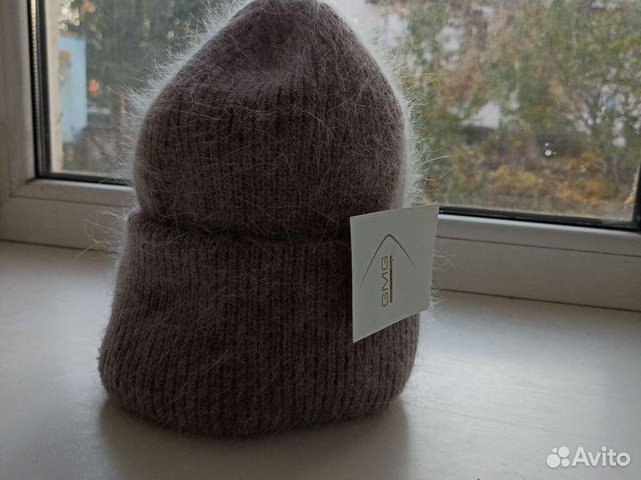 Шапка женская из ангорки