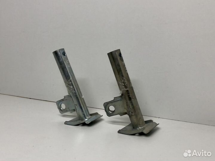 Кронштейн заднего бампера LADA 2105 1979-2012