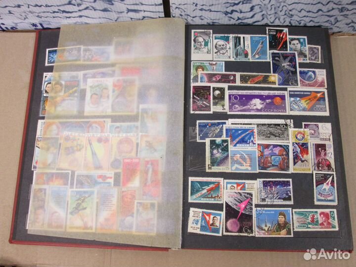 Большой альбом с марками