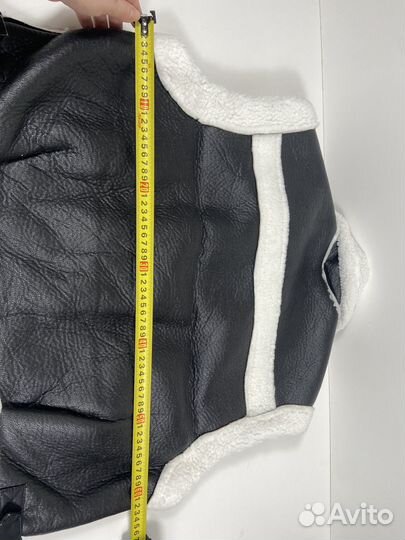 Жилет из искусственной кожи, L новый