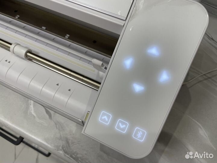 Режущий плоттер Silhouette cameo 4