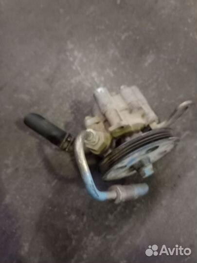 Насос гур кузов CR52