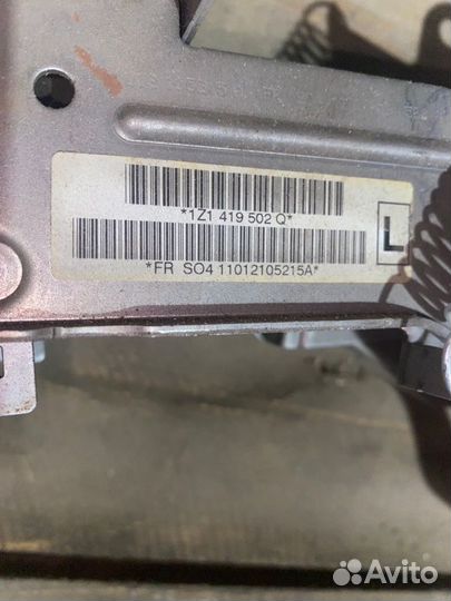 Рулевая колонка Skoda Octavia A5 1.6 2004