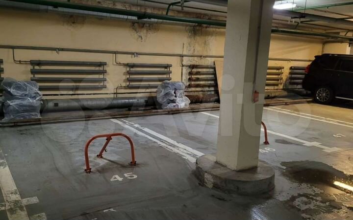 Машиноместо, 14 м²