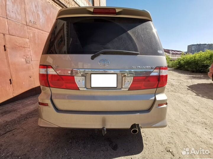 Фаркоп для Toyota Alphard 2002-2008