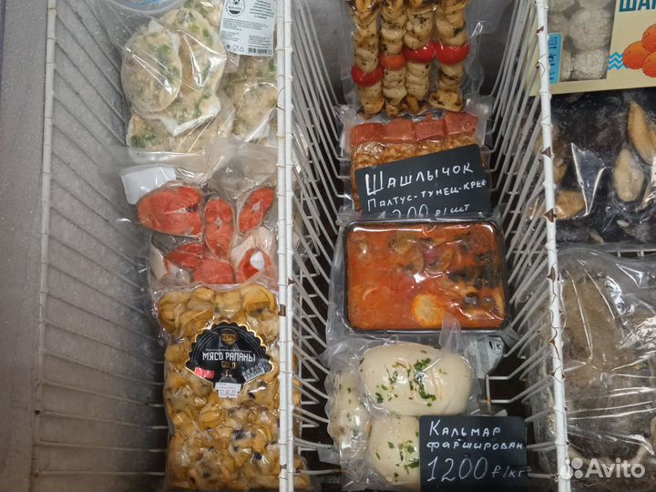 Крабы красная икра