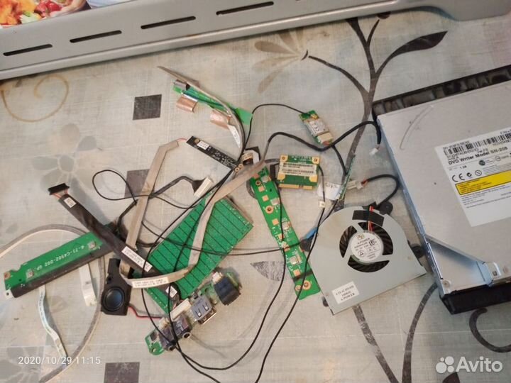 Запчасти от ноутбука днс