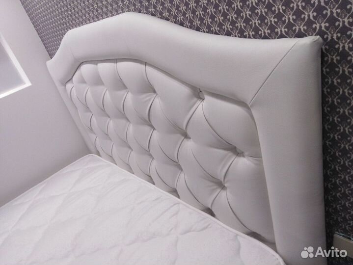 Перетяжка мягкой мебели