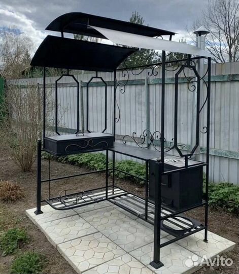 Мангал с печью под казан и крышей