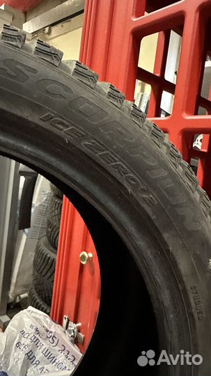 Pirelli Scorpion Ice Zero 2 285/40 R21 109H