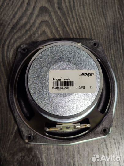 Динамик сабвуфера Bose