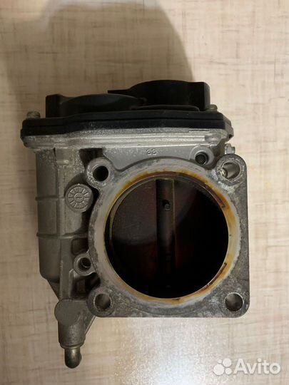 Дроссельная заслонка