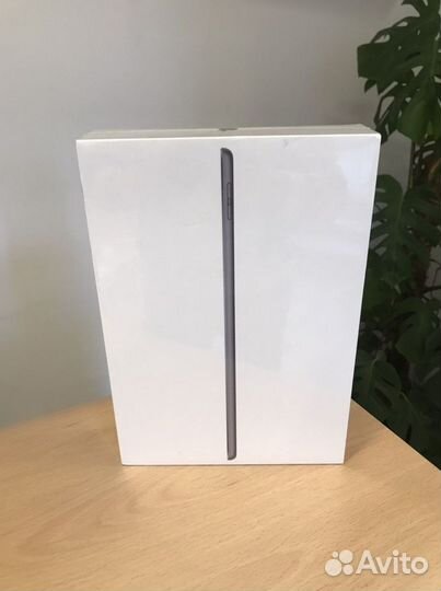 Планшет iPad (9th Generation) Wi-Fi на 64Gb