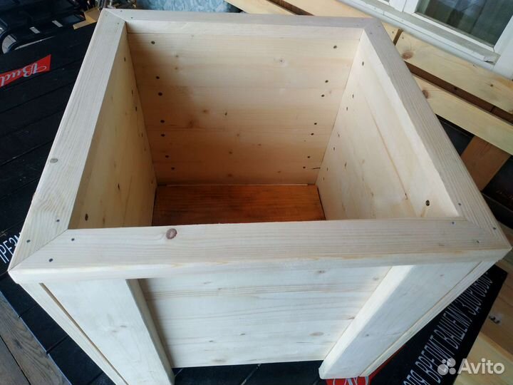 Деревянный горшок/вазон для туй (хвойных)